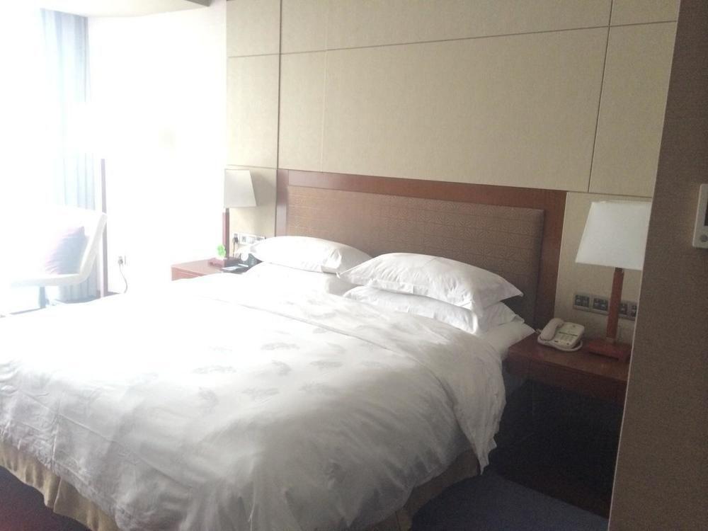 Bavaria City Hotel Beihai Dış mekan fotoğraf